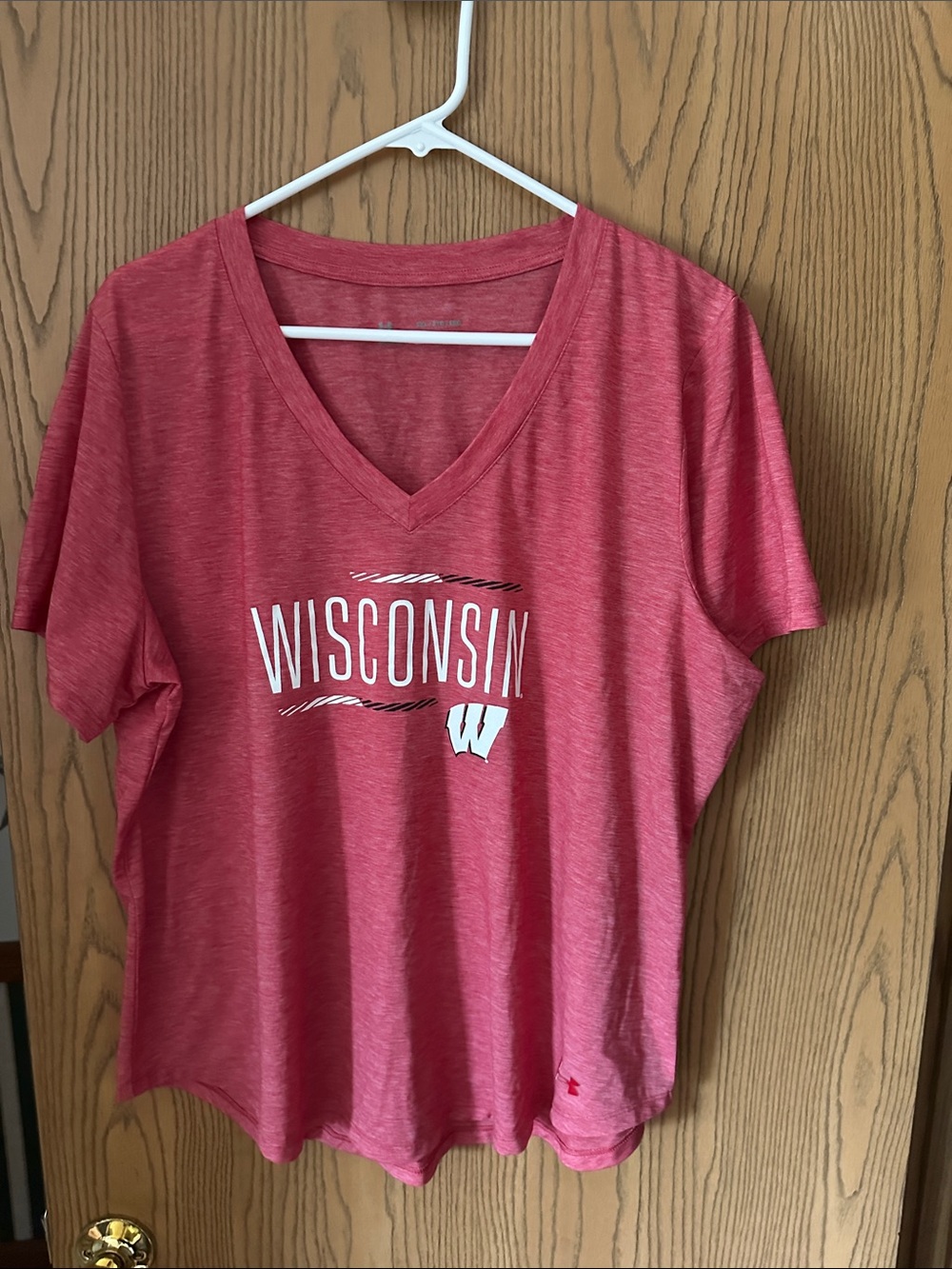 Under Armour Heatgear Women's Red Wisconsin V-Neck Tee